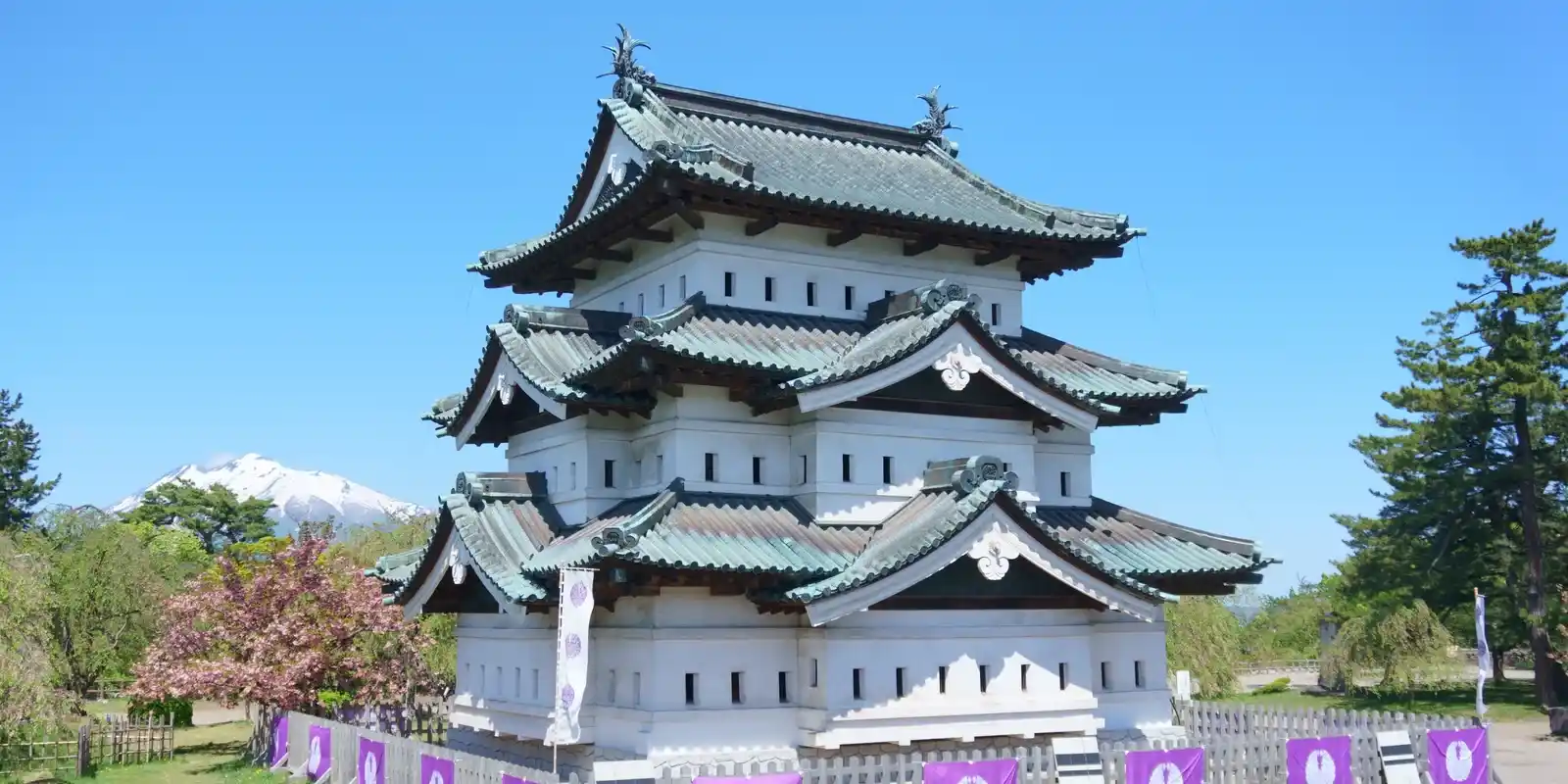 Is Hirosaki Castle Worth It? What Visitors and Locals Honestly Say