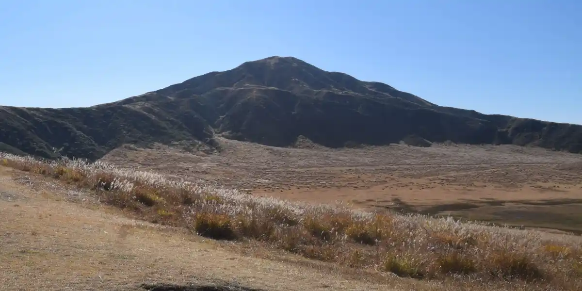 Is Mount Aso Worth It (Even If the Crater Is Closed)? What Visitors Actually Found