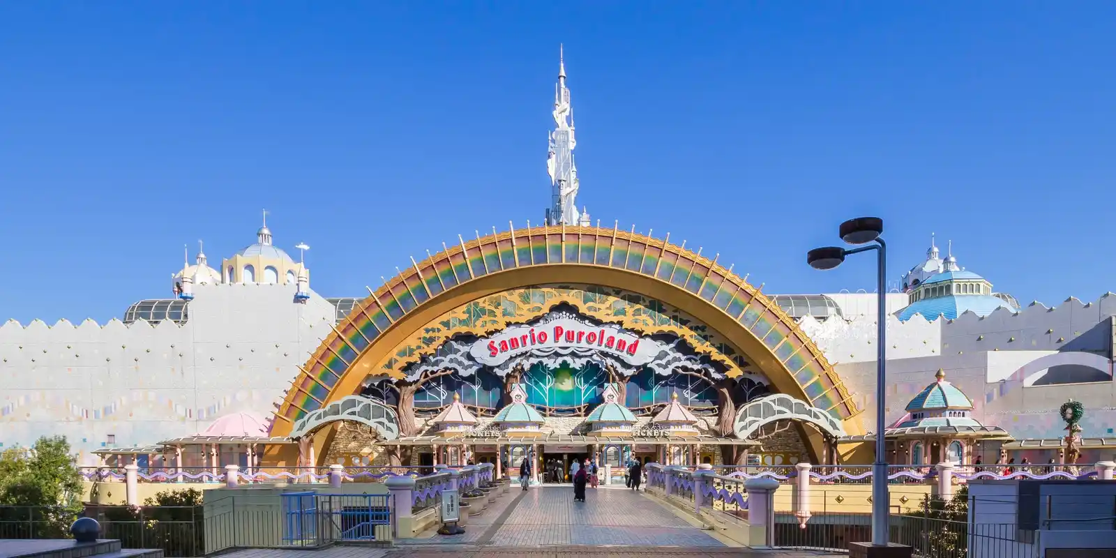 Is Sanrio Puroland Worth It? Japanese Reviews Run Warmer, and Sharper, Than International Visitors Expect
