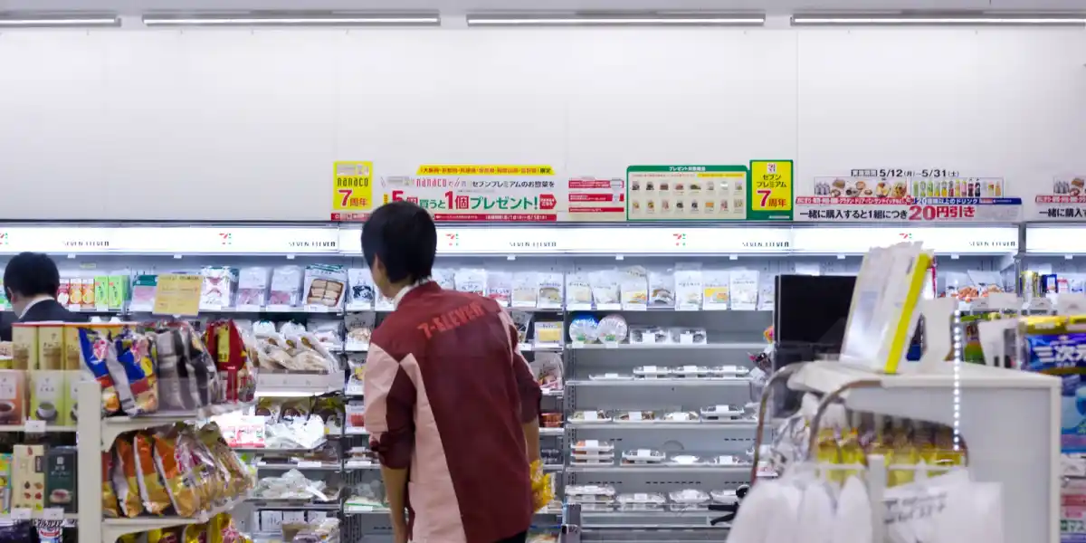 The Unwritten Rules of Japanese Convenience Stores — And Why They Exist
