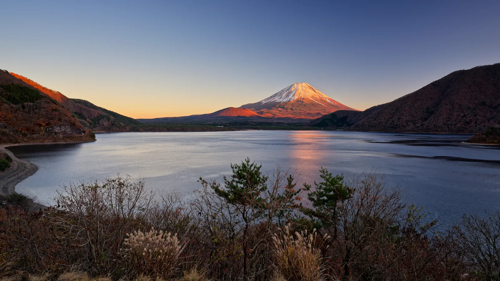 Mount Fuji — Why Japan Keeps Looking for a Mountain That Hides Half the Year