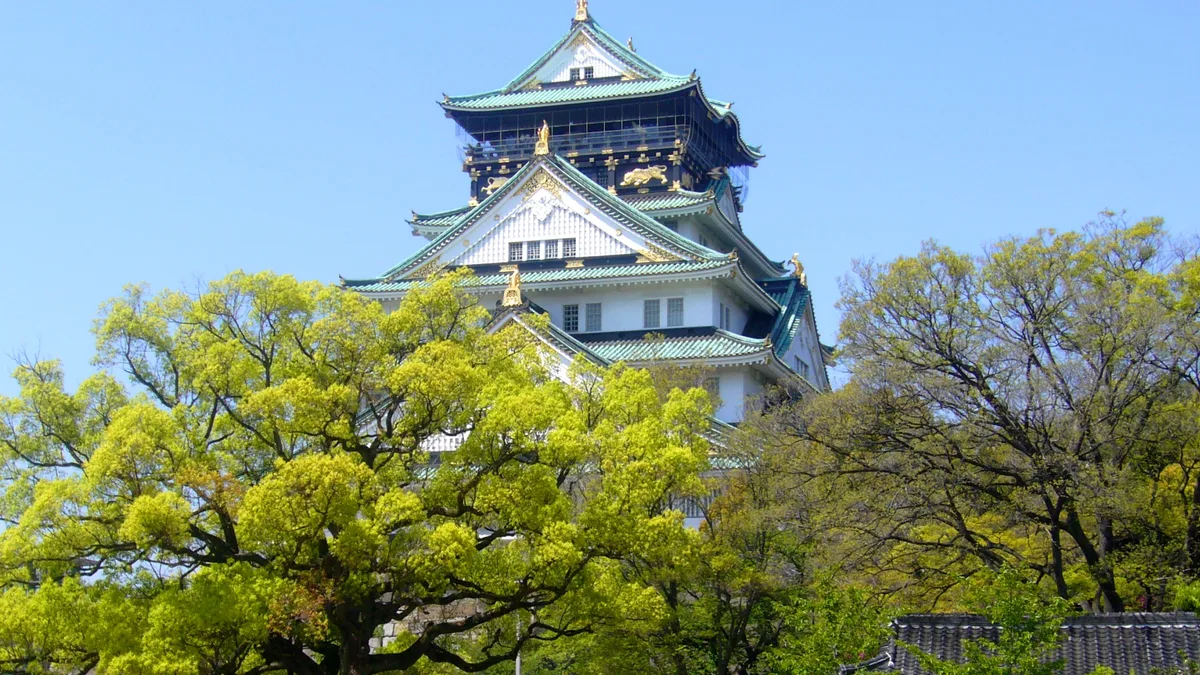 Osaka Castle — The Tower Osaka Built Three Times